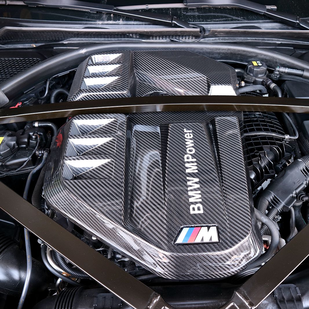 G8X Dry Carbon Fiber Engine Cover